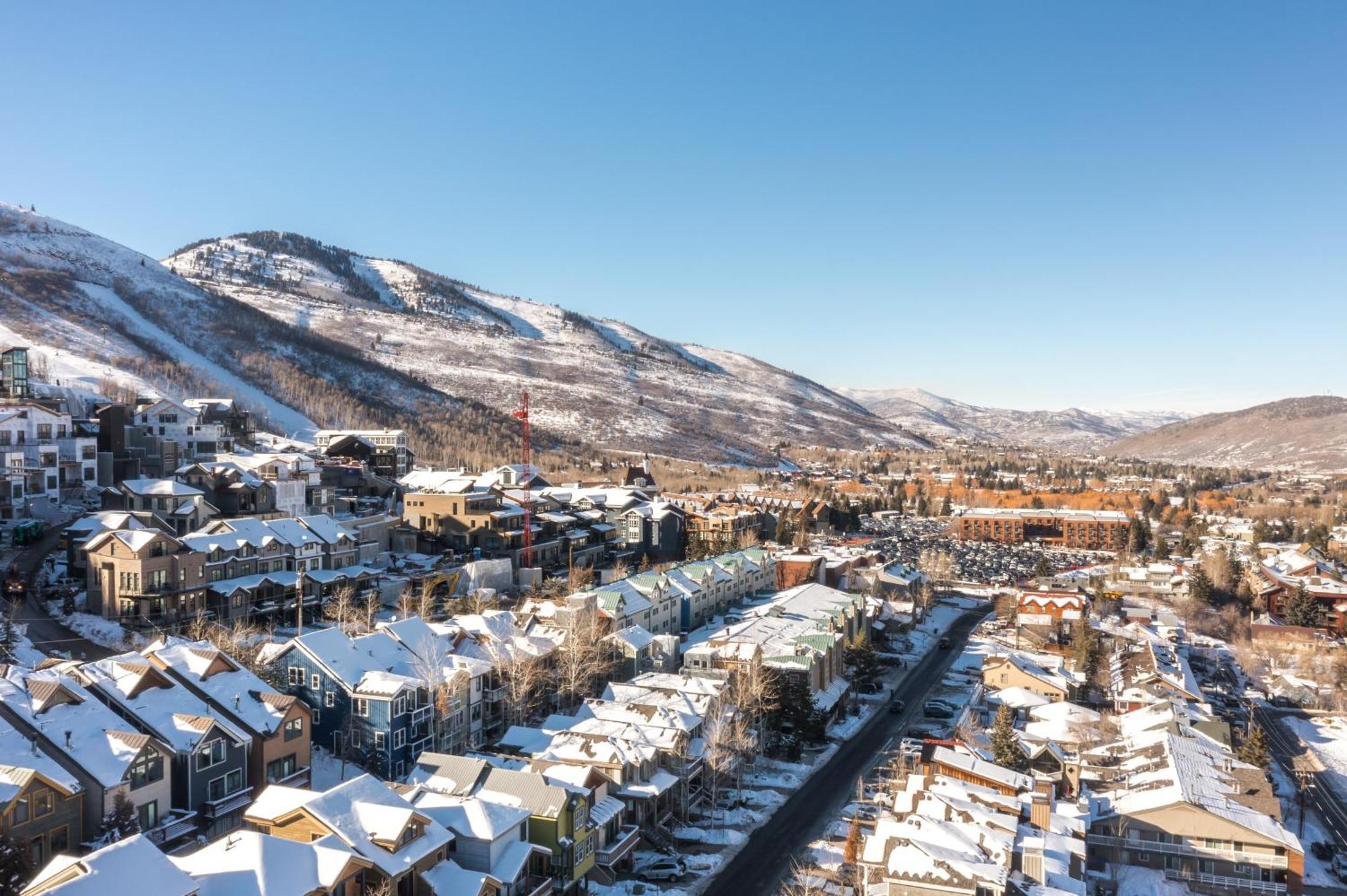 Murdock By Avantstay Cozy Townhouse W Hot Tub Walk To Park City Mountain Buitenkant foto