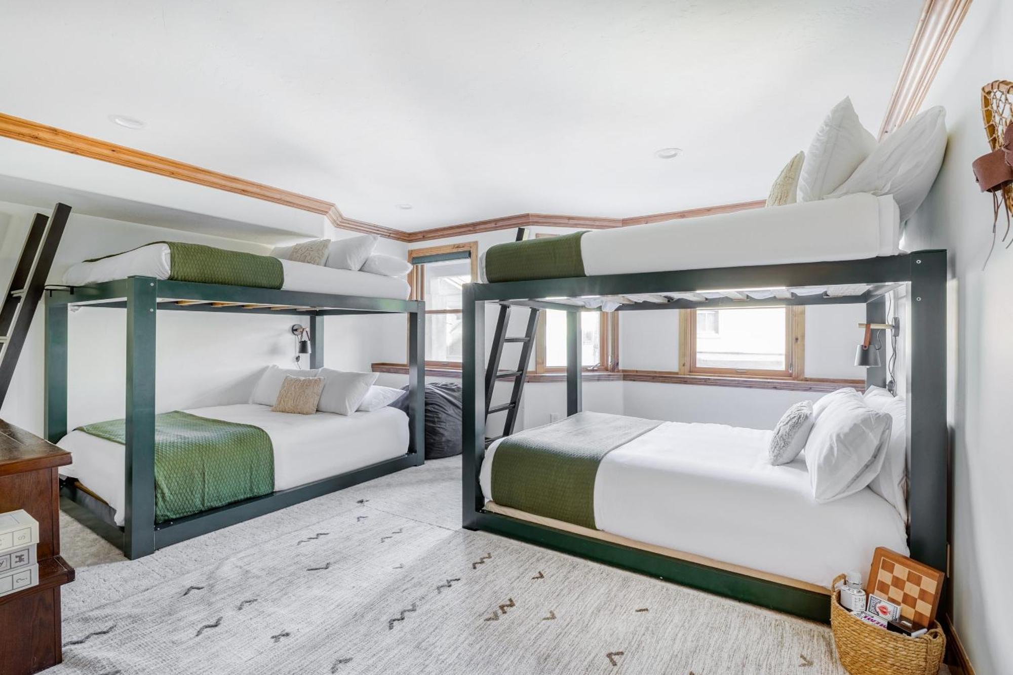 Murdock By Avantstay Cozy Townhouse W Hot Tub Walk To Park City Mountain Buitenkant foto
